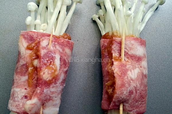 培根金针菇卷的做法图解4