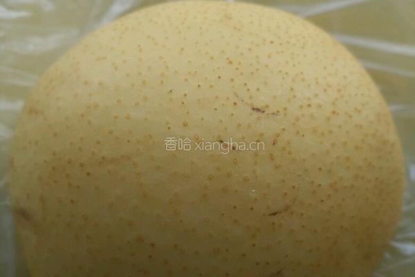 冰糖雪梨的做法图解1