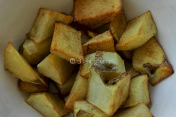红烧鸡块烧土豆的做法图解4