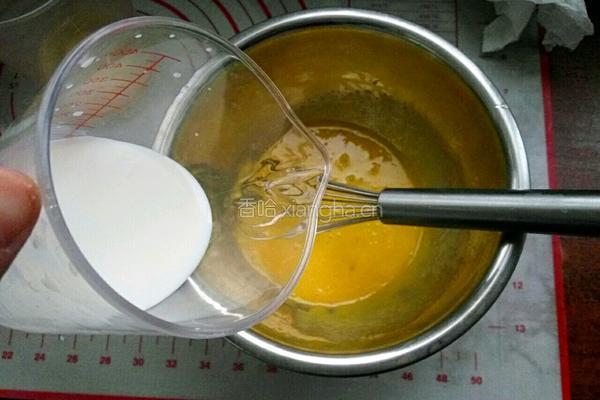 抹茶拉花蛋糕的做法图解3