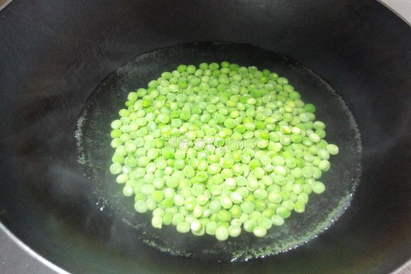 肉末豌豆的做法图解5