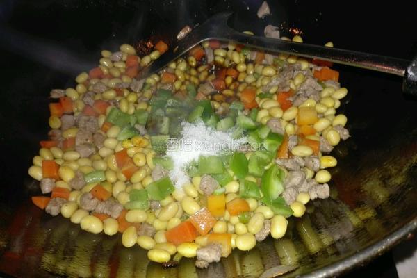 什锦蔬菜肉丁的做法图解8