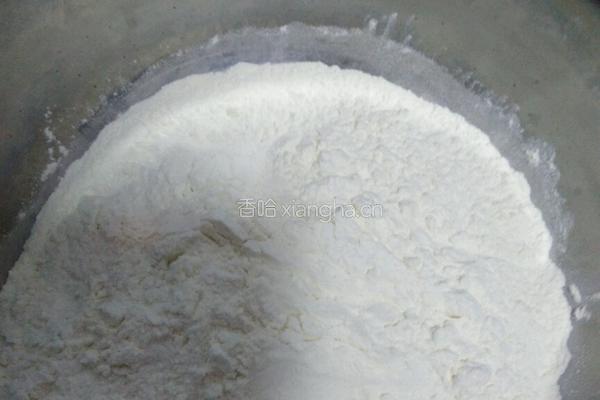 葱花千层饼的做法图解1