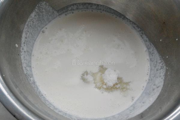 六寸裱花蛋糕的做法图解2