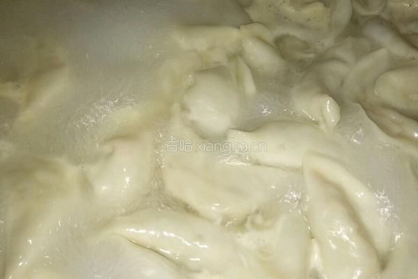 芹菜猪肉馅饺子的做法图解4
