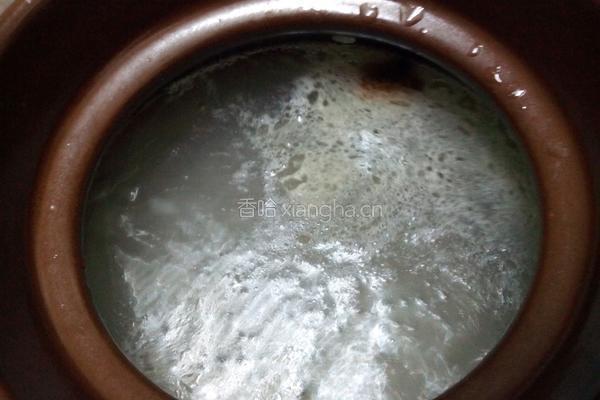 枸杞猪肝瘦肉粥的做法图解6
