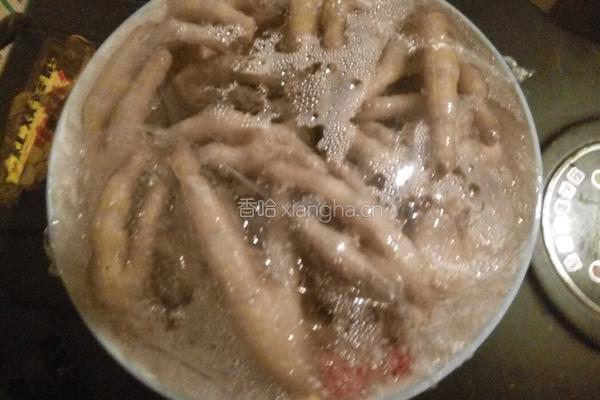 盐焗鸡爪的做法图解3