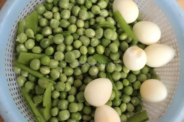 腊肉煲仔饭的做法图解3