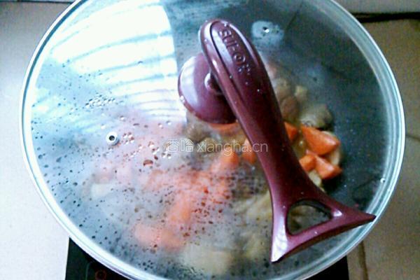 板栗焖鸡的做法图解9