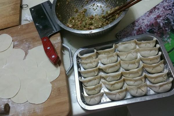 芹菜饺子汤饭的做法图解10