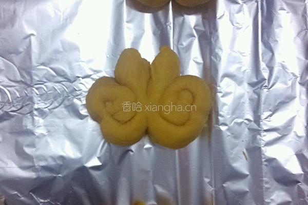 蝴蝶面包的做法图解10