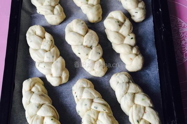 香葱芝麻咸面包的做法图解4