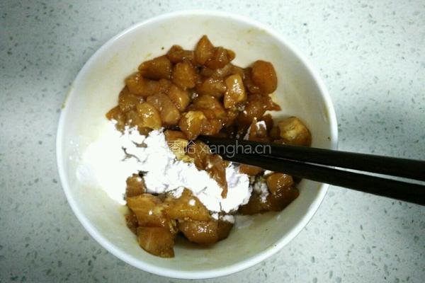 豌豆炒肉丁的做法图解6