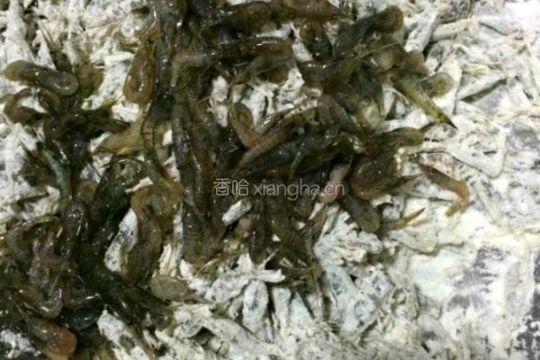 炸河虾的做法图解2