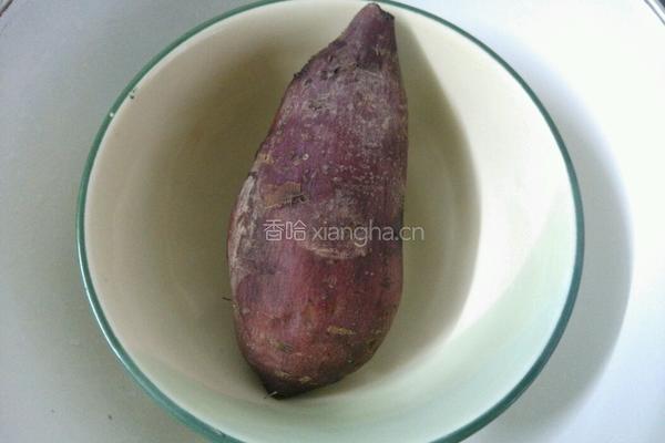 红薯饼的做法图解1
