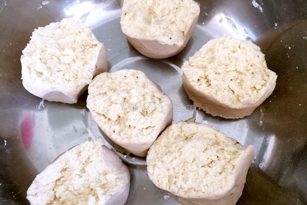 香蕉糯米饼的做法图解4