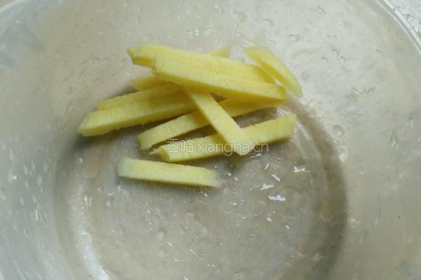 白菜粉肠猪肝汤的做法图解3