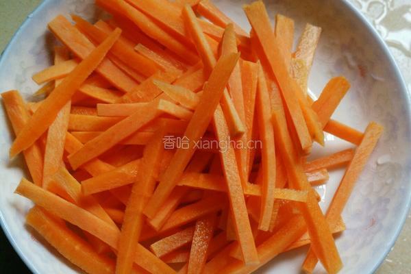 三丝炒肉丝的做法图解1