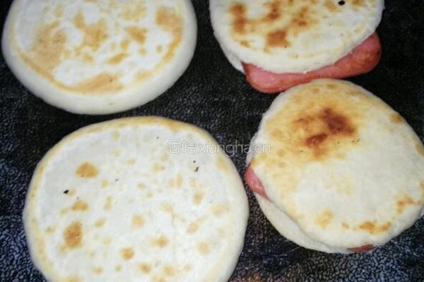 韭菜鸡蛋陷饼的做法图解7