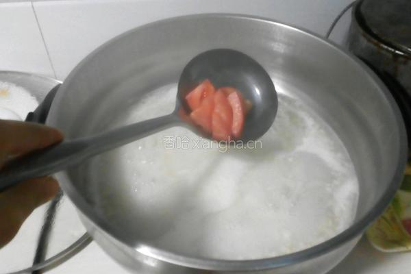 美味香肠西红柿燕麦粥😊的做法图解5
