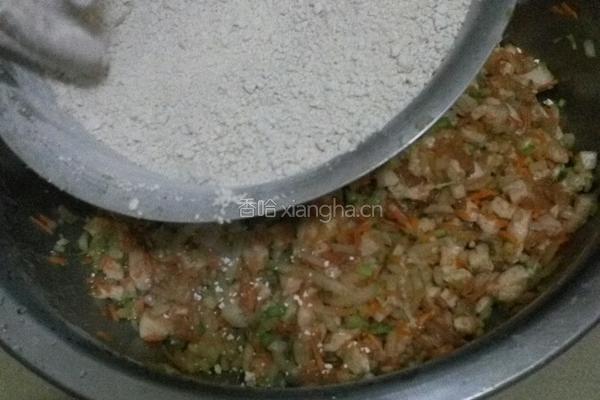 肉丸的做法图解1