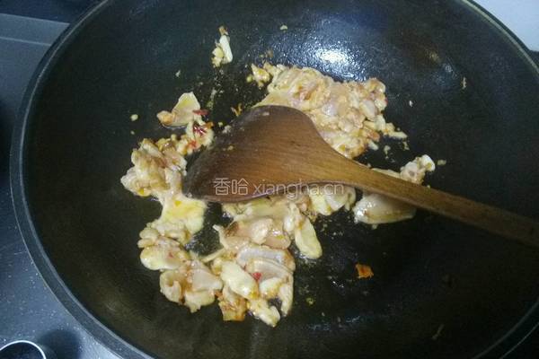莴笋炒鸡肉的做法图解5