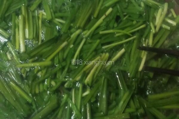 猪血韭菜汤的做法图解8