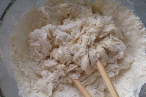 素蒸萝卜卷的做法图解1