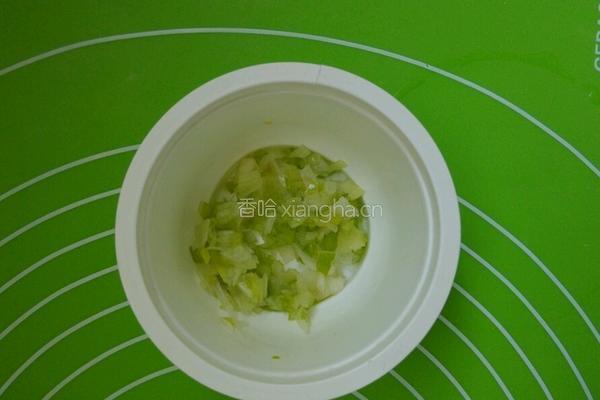 香葱苏打饼干的做法图解2