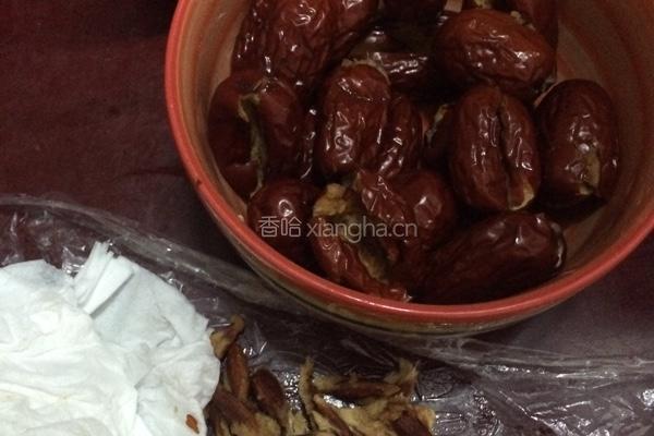 心太软～红枣糯米的做法图解1