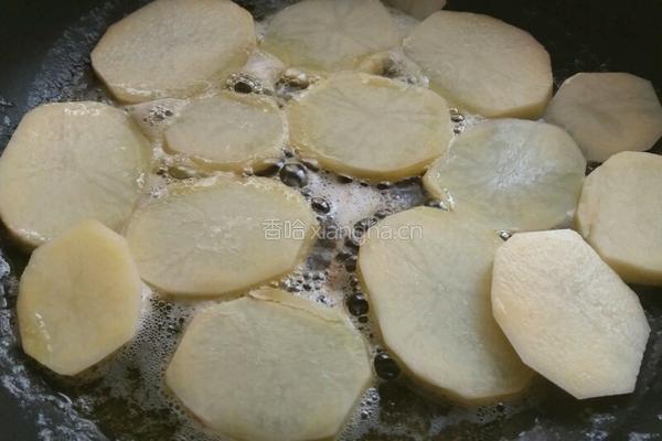意大利面(培根土豆焗通心粉)的做法图解4