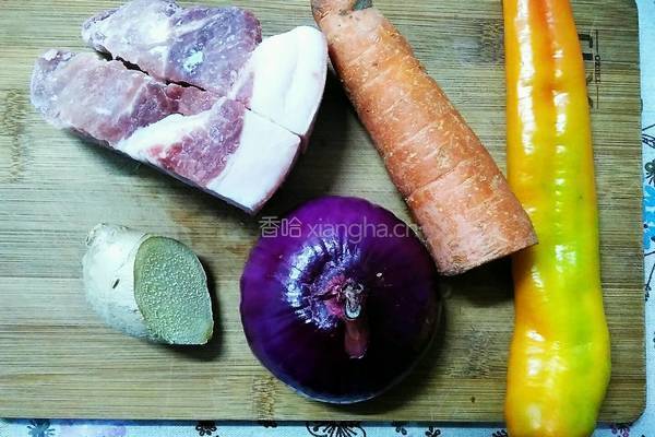 回锅肉(非豆瓣酱版)的做法图解1