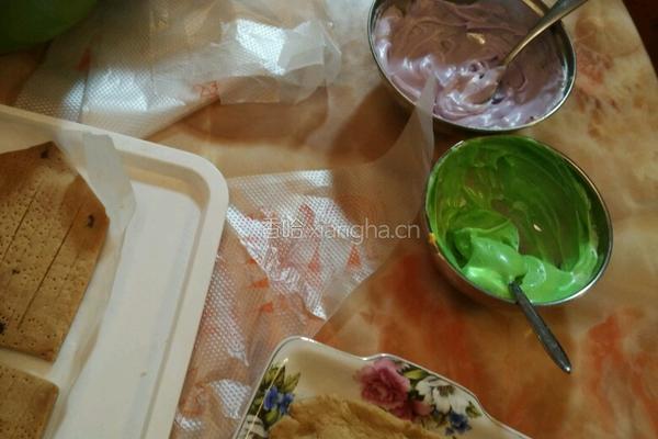 圣诞饼干糖果屋的做法图解10