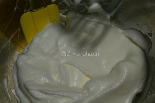 芒果奶油蛋糕卷的做法图解3
