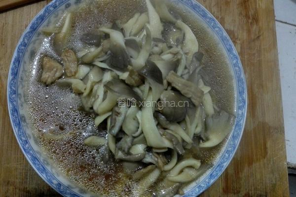 平菇炒肉