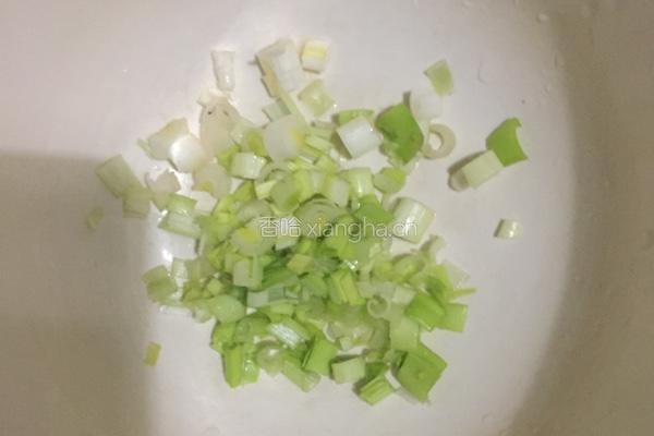 油泼棍棍面的做法图解3