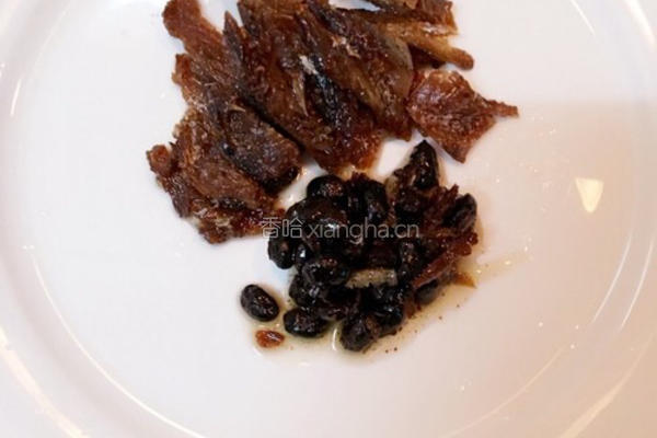 豆豉鲮鱼炒凉瓜的做法图解4