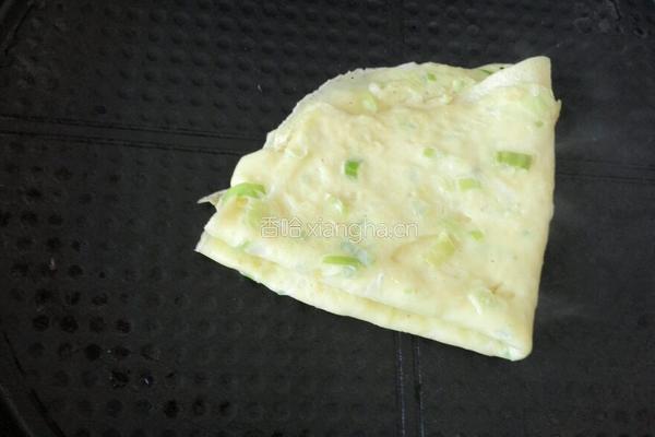 香葱鸡蛋饼的做法图解12