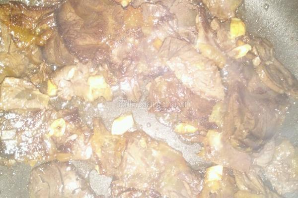 青瓜炒牛肉的做法图解3
