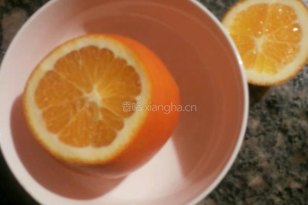 盐蒸橙子的做法图解2