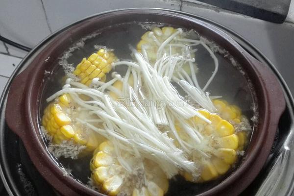 玉米排骨山药汤的做法图解4