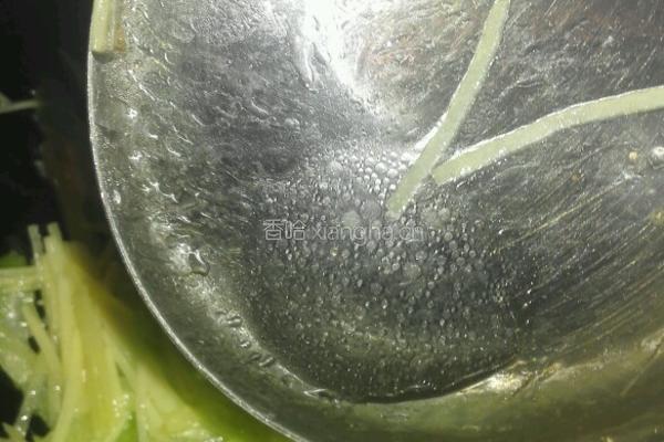 西芹土豆丝的做法图解7
