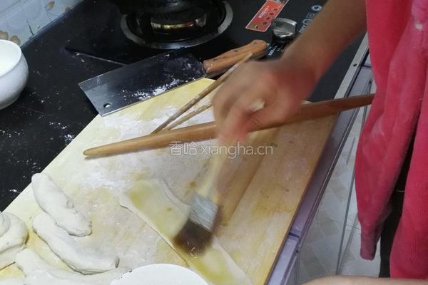 油旋儿的做法图解3