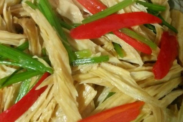 香芹炒腐竹的做法图解8