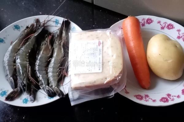 土豆奶酪虾球的做法图解1