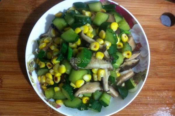 玉米炒香菇黄瓜的做法图解8