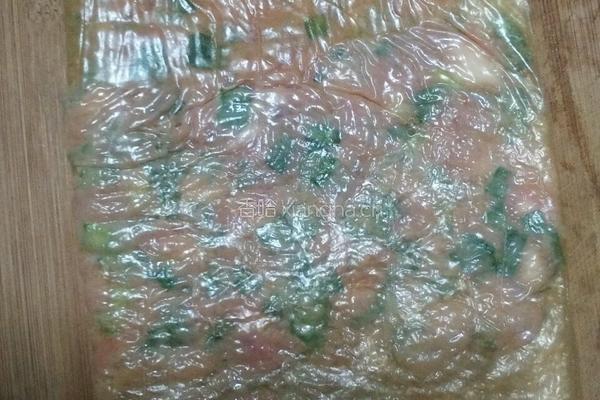 豆腐皮葱包肉的做法图解3