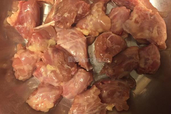 孜然鸡脖的做法图解1