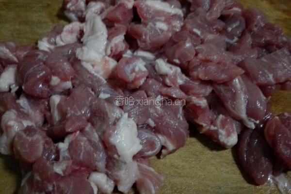 孜然肉片的做法图解1