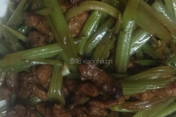 芹菜炒肉的做法图解8